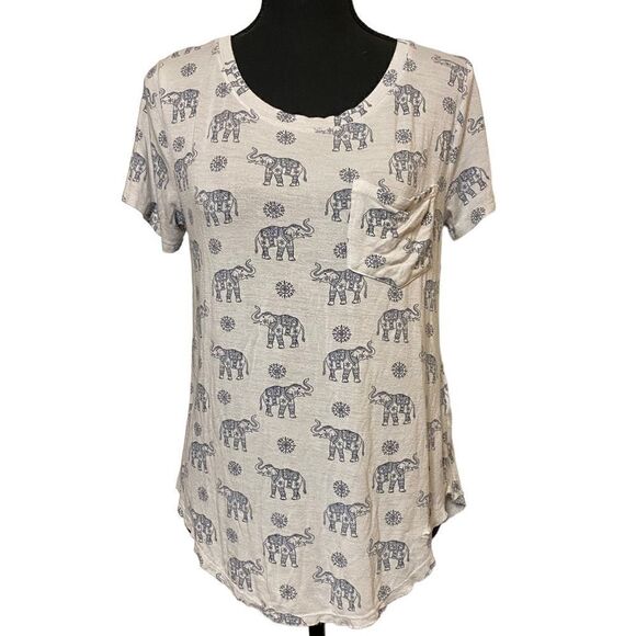 Raw Hem HOLLISTER Elephant Print Tee Shirt - Picture 1 of 9